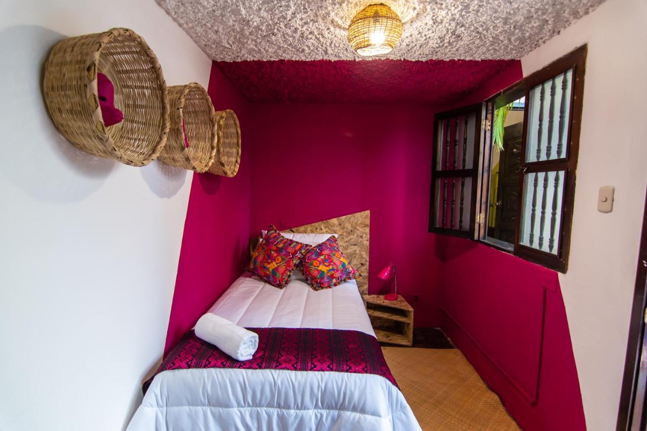 Why Not Hotel Antigua Exterior foto